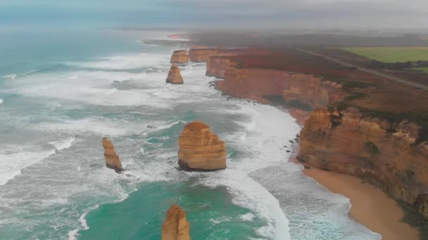 12个使徒海岸沿线的大海洋路 维多利亚 澳大利亚 从无人机观看 — 图库视频影像
