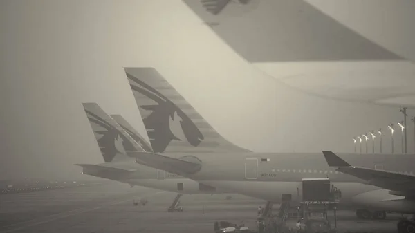 Doha Qatar September 2018 Airplanes Runway Hamad International Airport — Stock Photo, Image