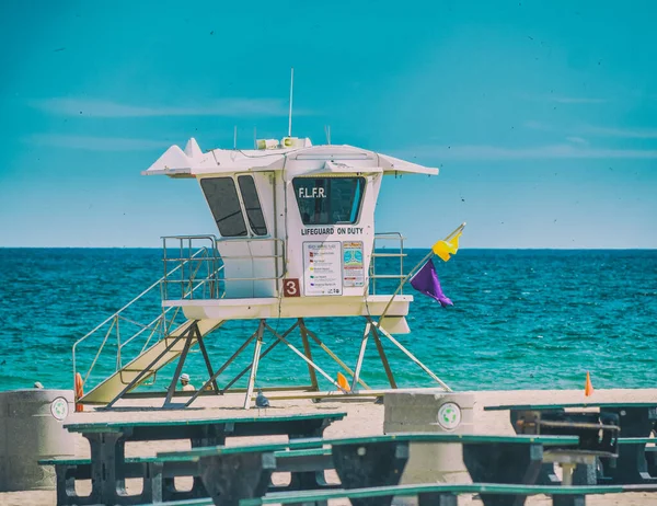 Fort Lauderdale Luty 29Th 2016 Wieża Widokowa Ratownika Wzdłuż Plaży — Zdjęcie stockowe