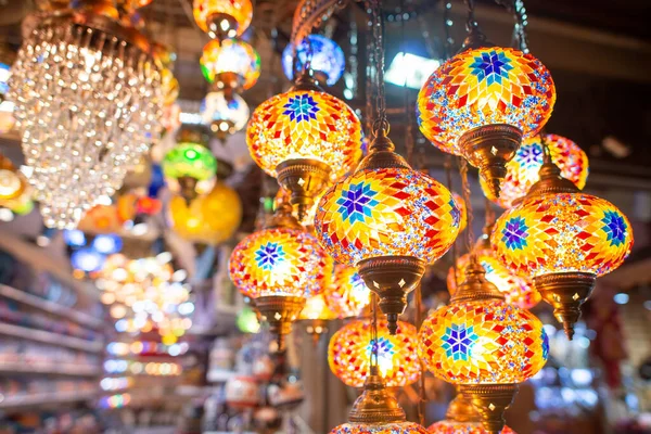 Lampen Arabischen Stil Auf Einem Straßenmarkt Der Nacht — Stockfoto