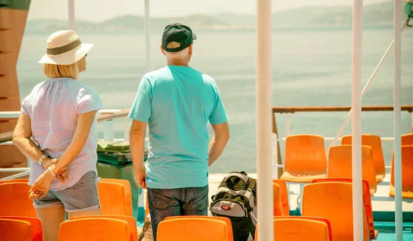 Alonissos Griechenland Juli 2022 Älteres Paar Genießt Fährfahrt Zwischen Inseln — Stockfoto