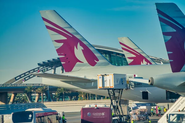 Doha Qatar Dezembro 2016 Aviões Pista Aeroporto Internacional Hamad — Fotografia de Stock
