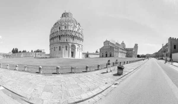 Campo Milagres Pisa Vista Panorâmica Sem Turistas Dia Ensolarado — Fotografia de Stock