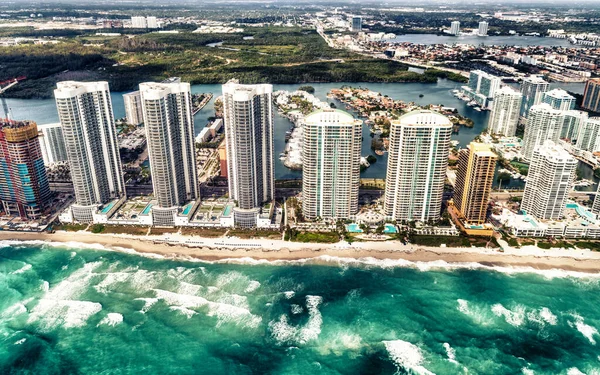 Vue Hélicoptère Des Gratte Ciel North Miami Beach Avec Soleil — Photo