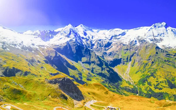 Luftaufnahme Der Großglocker Berggipfel Der Sommersaison Drohnenaussichtspunkt — Stockfoto