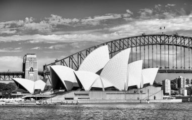 SydNEY - 12 Ekim 2015 Sydney Opera Binası. Danimarkalı mimar Jorn Utzon tarafından tasarlandı..