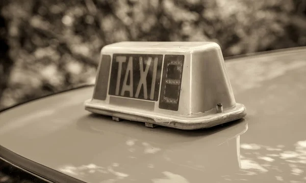 Taxi Sign Yellow Cab Funchal Madeira Portugal — Stock Photo, Image