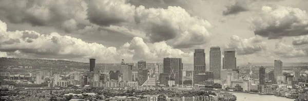 Лондон Велика Британія Повітряний Панорамний Вид Сучасних Будинків Канарфа Сонячний — стокове фото