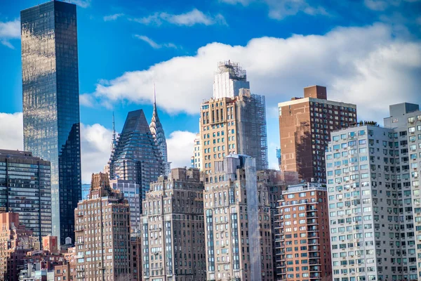 Midtown Manhattan Wolkenkratzer Einem Sonnigen Tag Von Roosevelt Island — Stockfoto