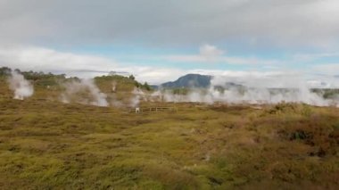 Geysers Yeni Zelanda Rotorua, panoramik havadan görünümü.