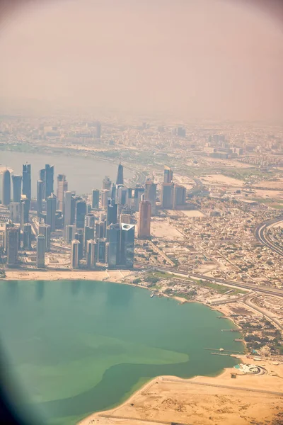 Доха Катар Вид Воздуха Город Летающего Самолета Над Столицей Катара — стоковое фото