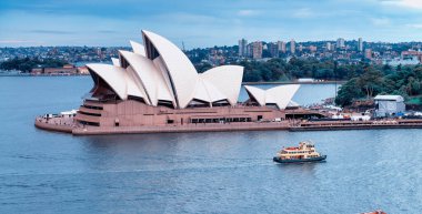 SYDNEY - Kasım 2015: Ünlü Opera Binası bir şehir simgesidir.