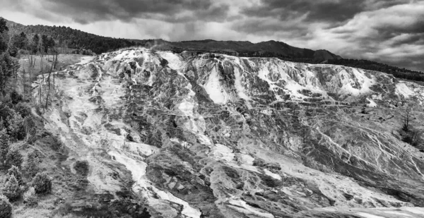 Mammoth Hot Springs Yellowstone National Park Aerial View Drone Viewpoint — Stock Photo, Image
