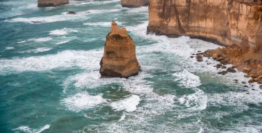 Oniki Havariler havadan görünümü fırtınalı bir günde, helikopter vantage point, Avustralya