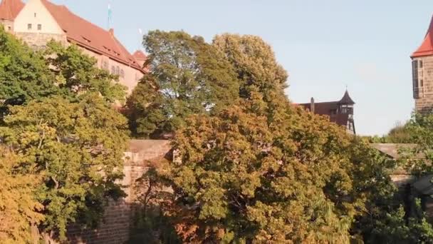 Nurnberg Γερμανία Αεροφωτογραφία Της Πόλης Μεσαιωνικά Κτίρια Κατά Καλοκαιρινό Ηλιοβασίλεμα — Αρχείο Βίντεο