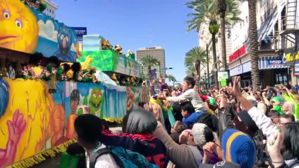 New Orleans February 2016 Mardi Gras Floats Parade Streets New — Vídeo de Stock