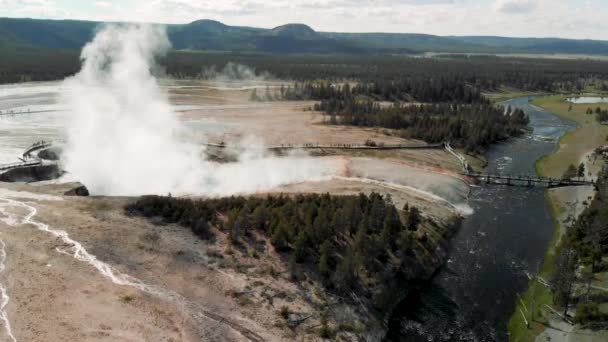 Midway Geyser Basin Yellowstone Beautiful Aerial View National Park Main — Wideo stockowe