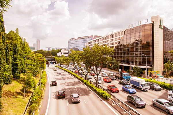 新加坡 2019年12月31日 郊区的城市交通 — 图库照片