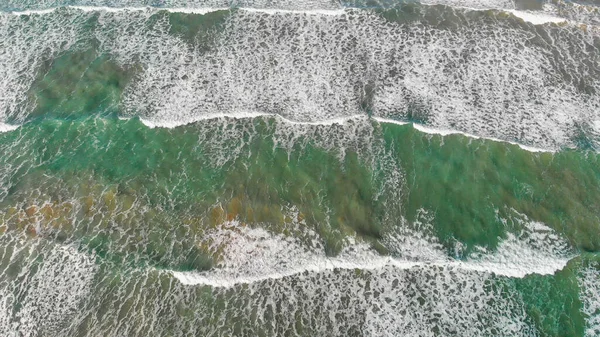 Overhead Aerial View Gentle Waves Beautiful Shoreline — Stockfoto