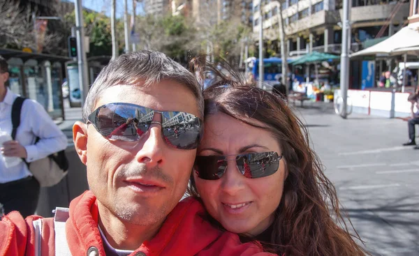 Selfie Eines Glücklichen Kaukasischen Paares Urlaub Beim Entspannen Während Einer — Stockfoto