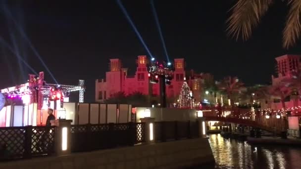 Dubai Madinat Jumeirah Éjjel Egyesült Arab Emírségek — Stock videók