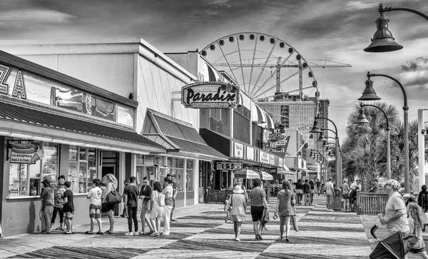 Myrtle Beach Karolina Południowa Kwietnia 2018 Promenada Wzdłuż Plaży Budynków — Zdjęcie stockowe
