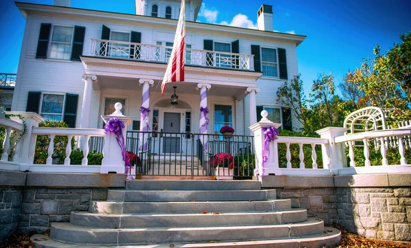 Färgglatt Hus Augusta Maine — Stockfoto