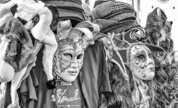 Venice Italy February 8Th 2015 People Masquerading Famous Venice Carnival — Stock fotografie