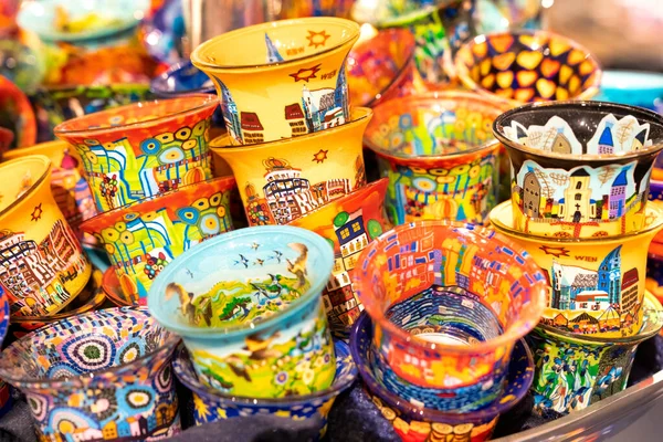 Vienna Austria August 2022 Hundertwasser House Tableware Cups Collections Shop — Stock Photo, Image