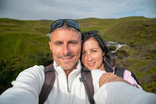 Mutlu Adam Karısı Yaz Mevsiminde Zlanda Ziyaret Ediyorlar — Stok fotoğraf