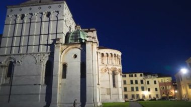 Lucca 'daki Aziz Martin Kilisesi, Toskana.