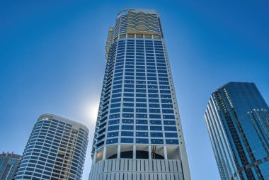Brisbane modern gökyüzü güneşli bir günde, Avustralya.