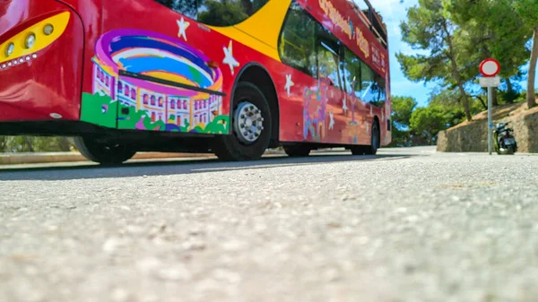 Malaga Spanien April 2023 Stadssightseeing Buss Längs Stadens Gator — Stockfoto
