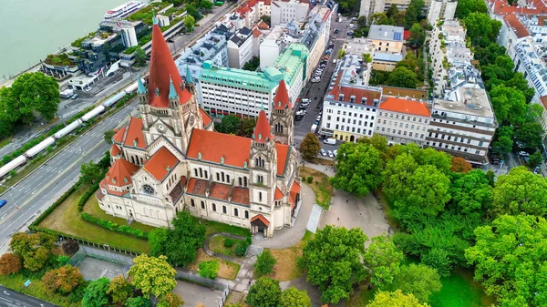 Luchtfoto Van Sint Franciscus Van Assisi Kerk Wenen — Stockfoto