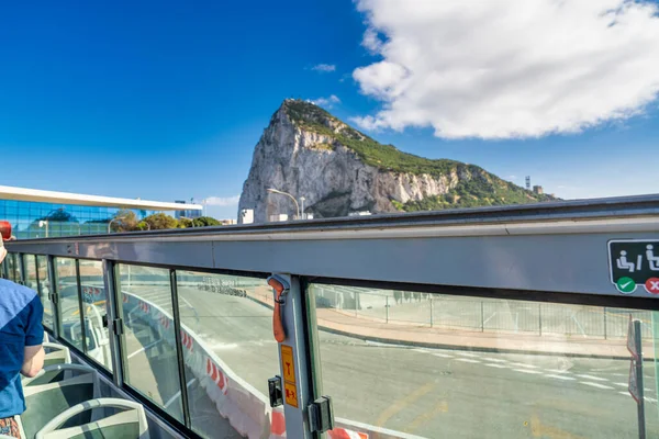 前往直布罗陀的巴士 观光游览 — 图库照片