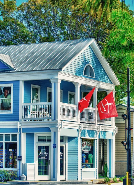 Key West Florida Febbraio 2016 Casa Colorata Sotto Cielo Blu — Foto Stock