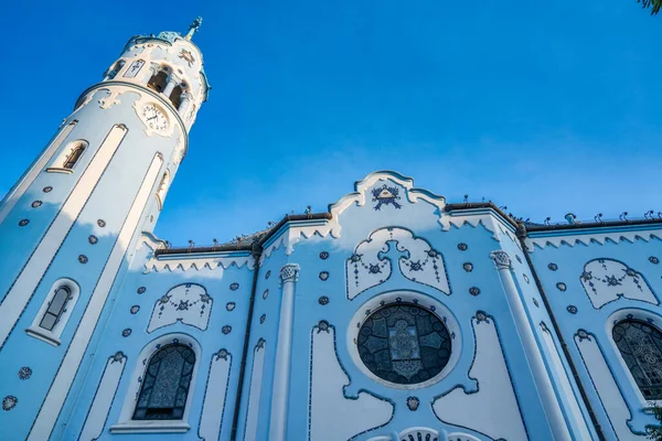 Die Blaue Kirche Oder Die Kirche Der Elisabeth Oder Modry — Stockfoto