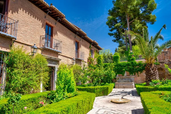 Jardines Del Partal Dentro Alcazaba Alhambra Granada — Foto de Stock