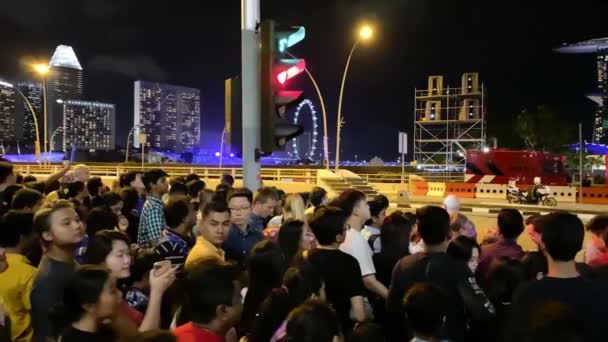 Singapore Dicembre 2019 Strade Affollate Nella Zona Marina Bay Notte — Video Stock