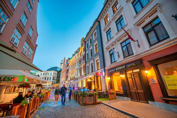 Riga Letland Juli 2017 Riga Oude Straten Gebouwen Nachts — Stockfoto