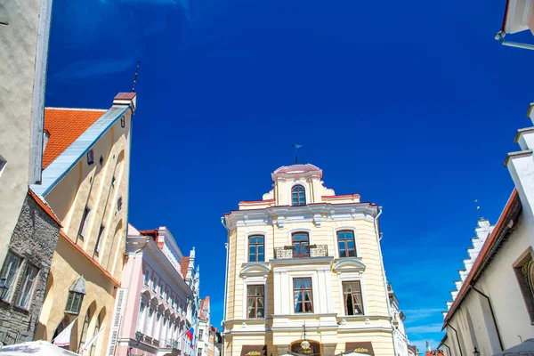 Tallinn Estland Juli 2017 Tallinns Straßen Und Mittelalterliche Gebäude Einem — Stockfoto