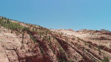 Birleşik Devletler 'in Utah eyaletindeki Zion Ulusal Parkı' ndaki güzel manzaranın havadan görüntüsü..