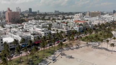 Hava panoramik manzarası, Florida ve Miami Beach kıyı şeridi.