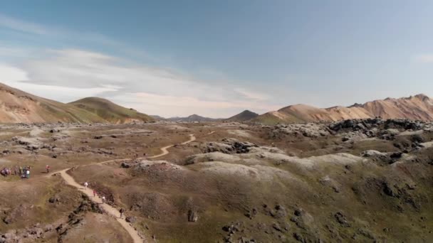 Landmannalaugar Islandia Widok Lotu Ptaka Naturalnego Szlaku Wolny Ruch — Wideo stockowe