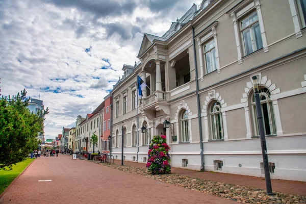 Parnu Εσθονία Ιουλίου 2017 Δρόμοι Της Πόλης Μια Ηλιόλουστη Μέρα — Φωτογραφία Αρχείου
