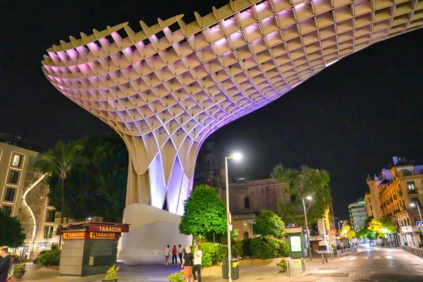 Sevilla Spanien April 2023 Der Metropol Sonnenschirm Sevilla Bei Nacht — Stockfoto
