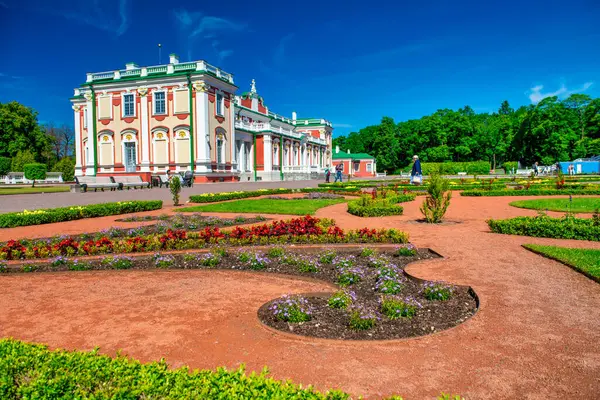 タリン エストニア 2017年7月15日 夏のカドリョル宮殿と庭園 — ストック写真