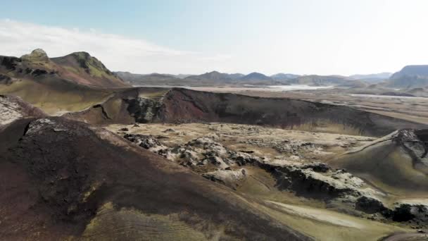 Panoramiczny Widok Góry Jeziora Landmannalaugar Rezerwat Przyrody Fjallabak Wyżynie Islandzkiej — Wideo stockowe