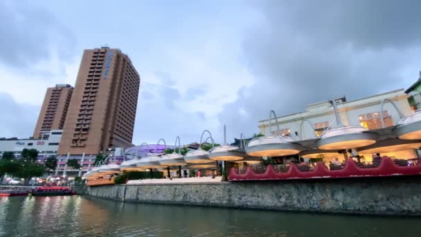 Singapur Januar 2020 Singapur Fluss Bei Sonnenuntergang Vom Fahrenden Boot — Stockvideo
