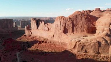 Arches Ulusal Parkı 'nın hava görüntüsü, giriş alanı. Zaman Süreleri.